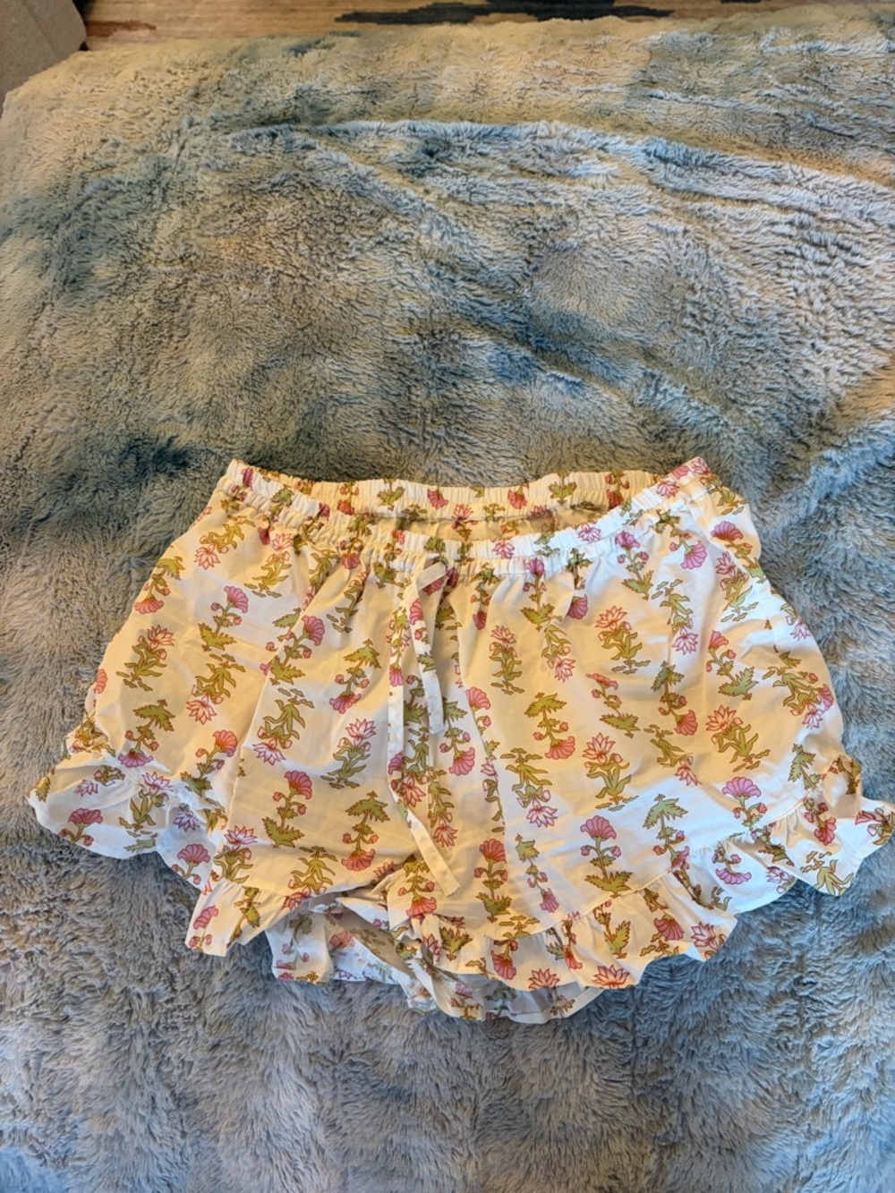 Floral Ruffle Pajama Set - Picture 4 of 6